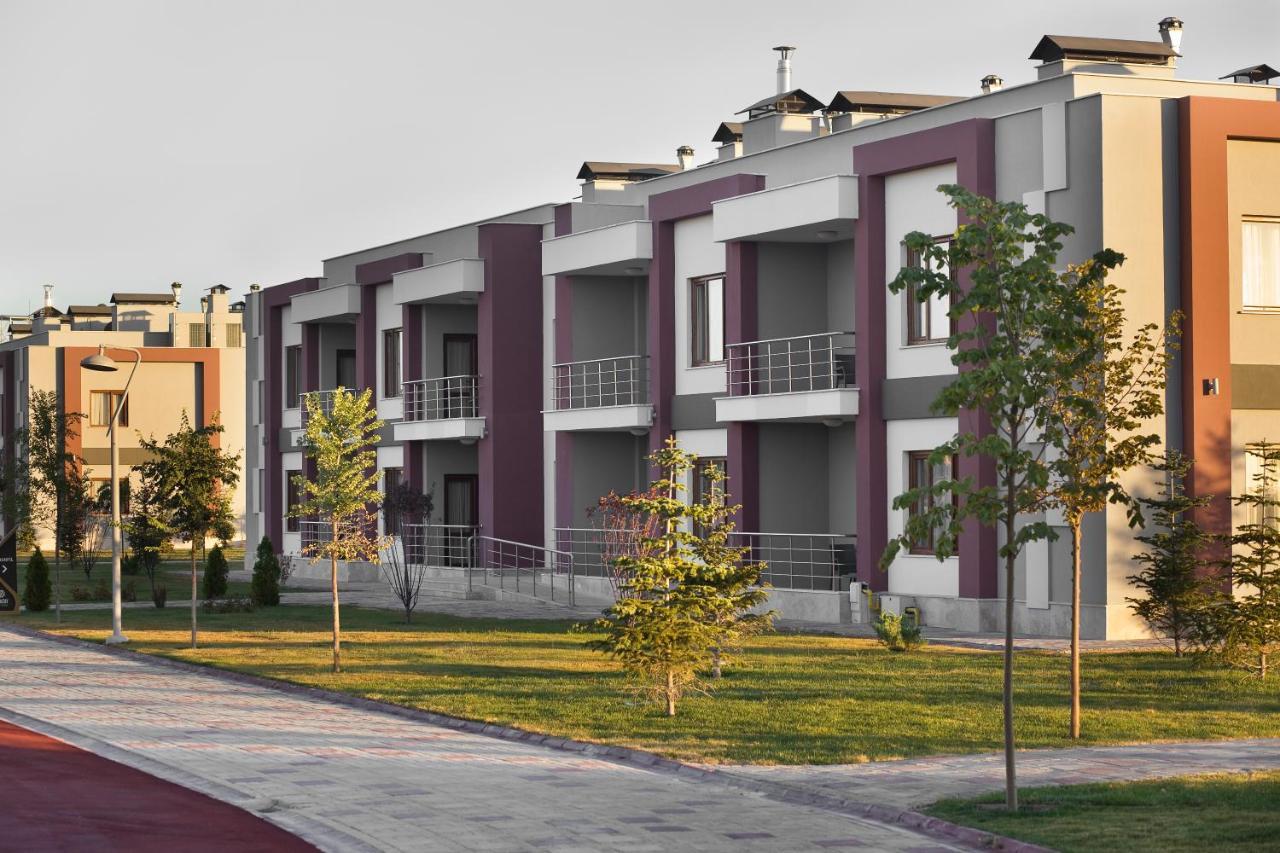 Karatay Termal Tatil Koyu Aparthotel Konya Exterior foto